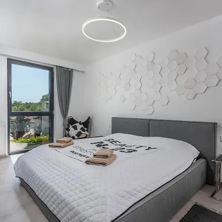 Grande Barbara Villa