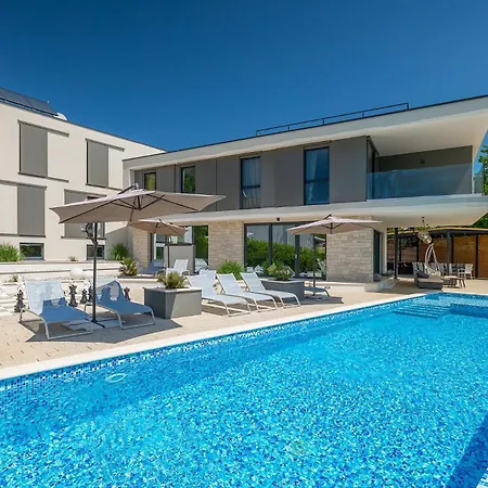 Grande Barbara Villa