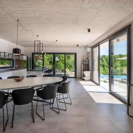 Grande Barbara Vižinada