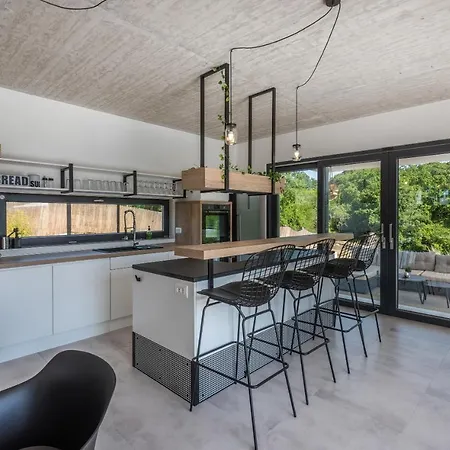 Grande Barbara Vižinada