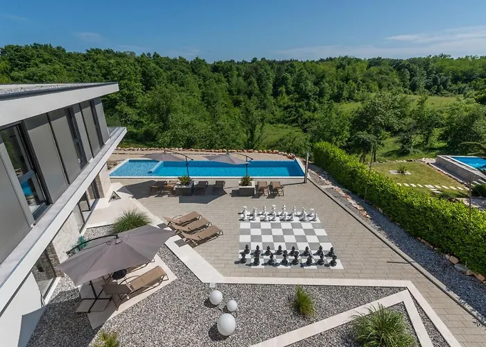 Grande Barbara * Vizinada