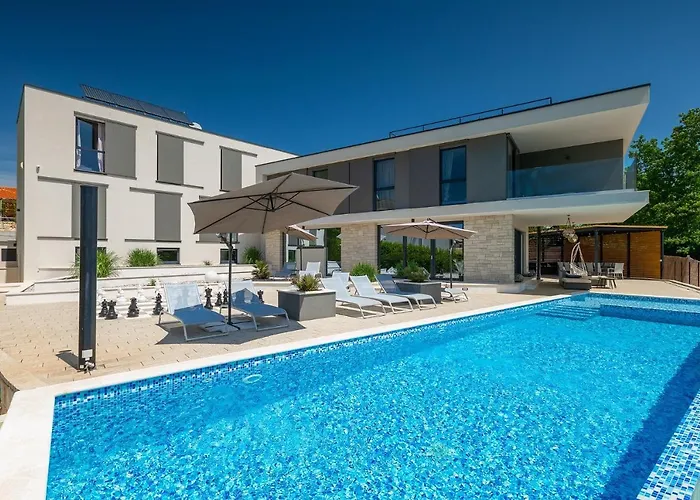 Grande Barbara Vila *