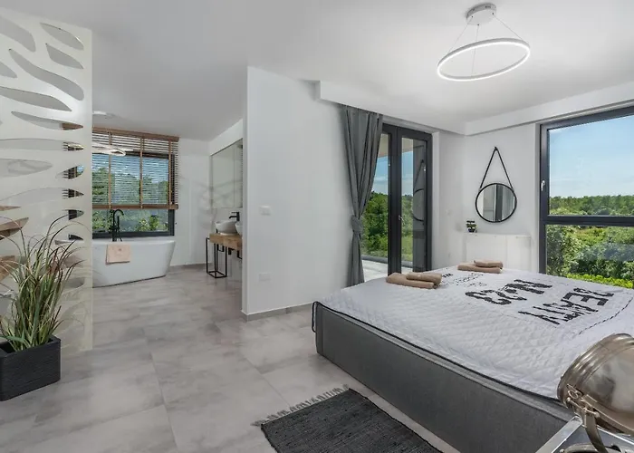 Grande Barbara Vila *