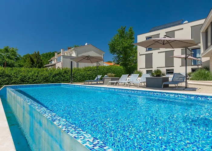 Grande Barbara Vila Vizinada